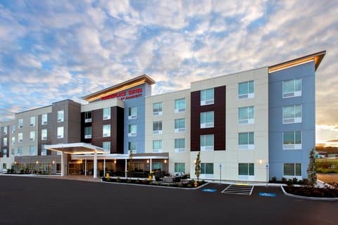 TownePlace Suites by Marriott Portland Airport ME, Hotel in South Portland Gardens