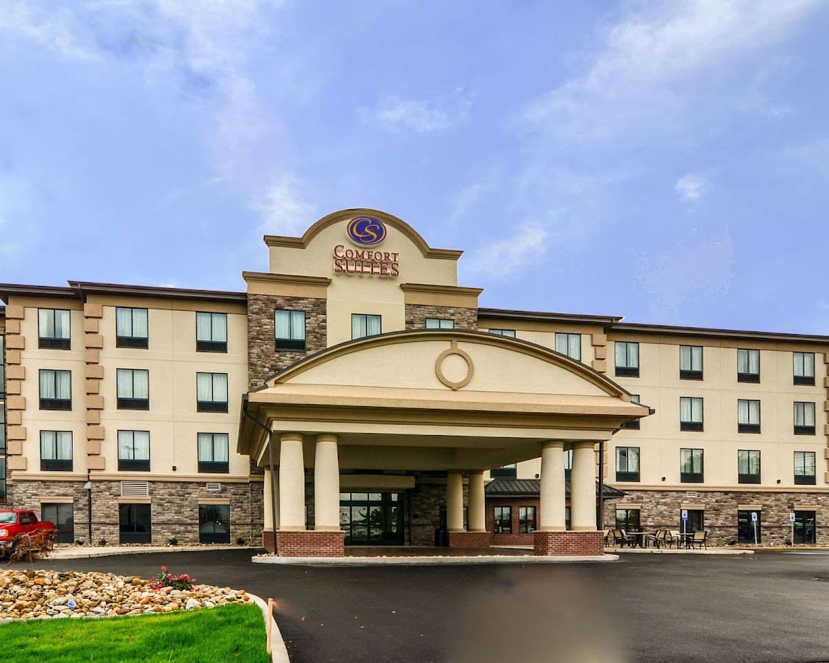 Comfort Suites Uniontown, Hotel in South Uniontown