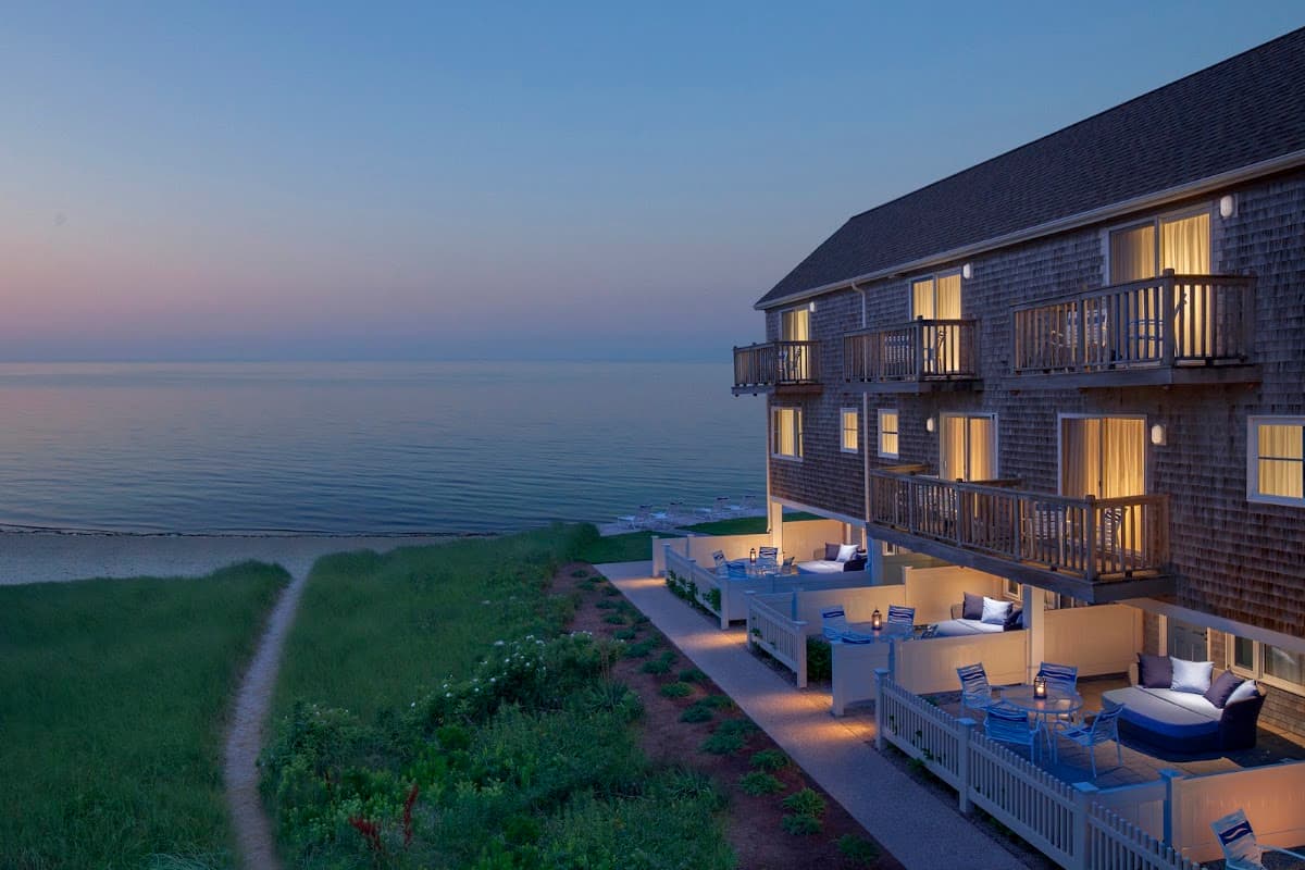 Ocean Mist Beach Hotel & Suites, Hotel in West Yarmouth