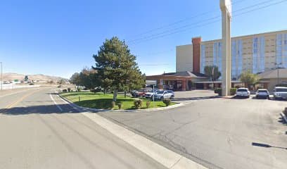 Parking for Nugget, Hotel in Sparks