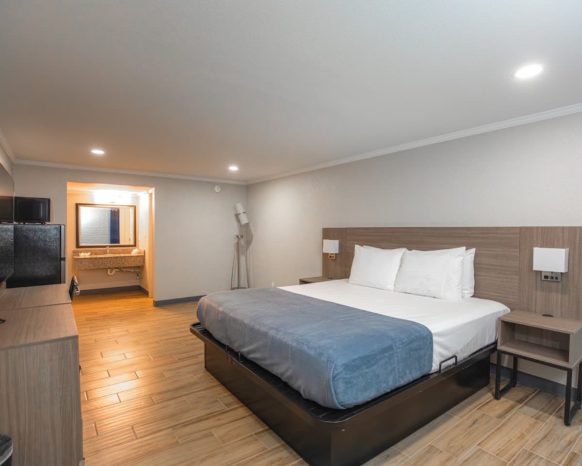 Economy Suites Springfield - $299 Weekly Special, Hotel in Springfield