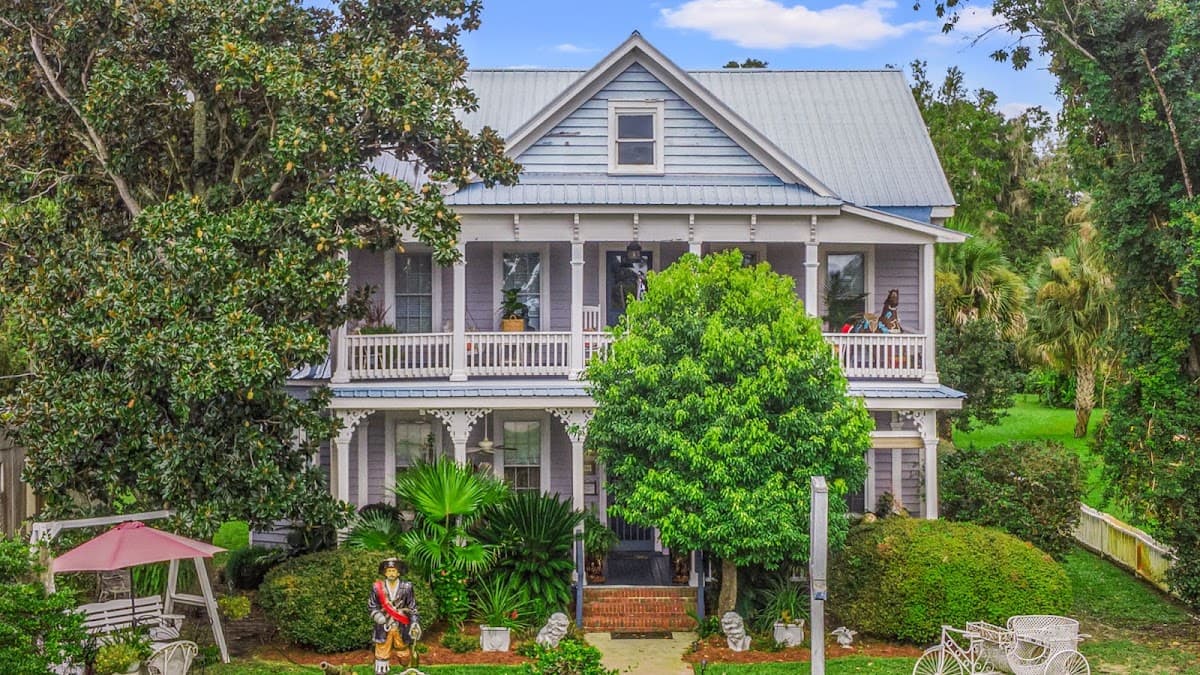 Goodbread House, Bed & Breakfast in St. Marys