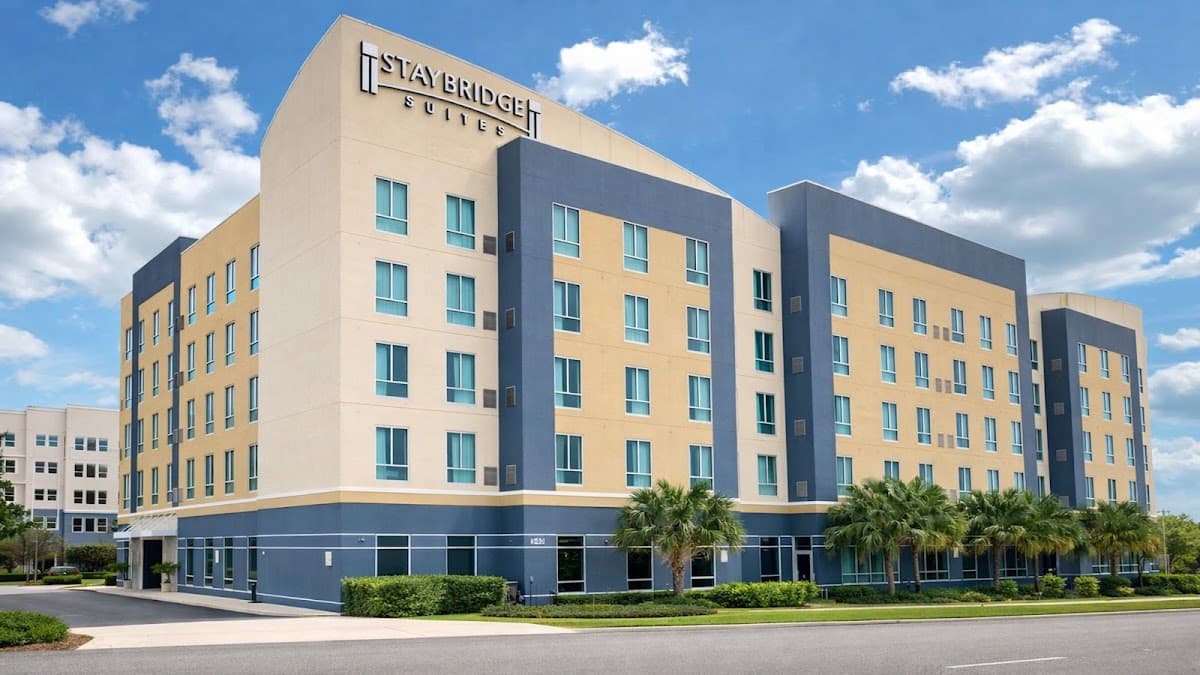Staybridge Suites St. Petersburg Downtown by IHG, Aparthotel in St. Petersburg