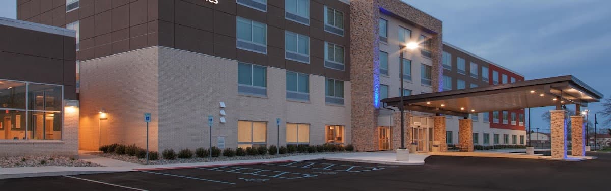 Holiday Inn Express & Suites Sterling Heights-Detroit Area by IHG, Hotel in Sterling Heights