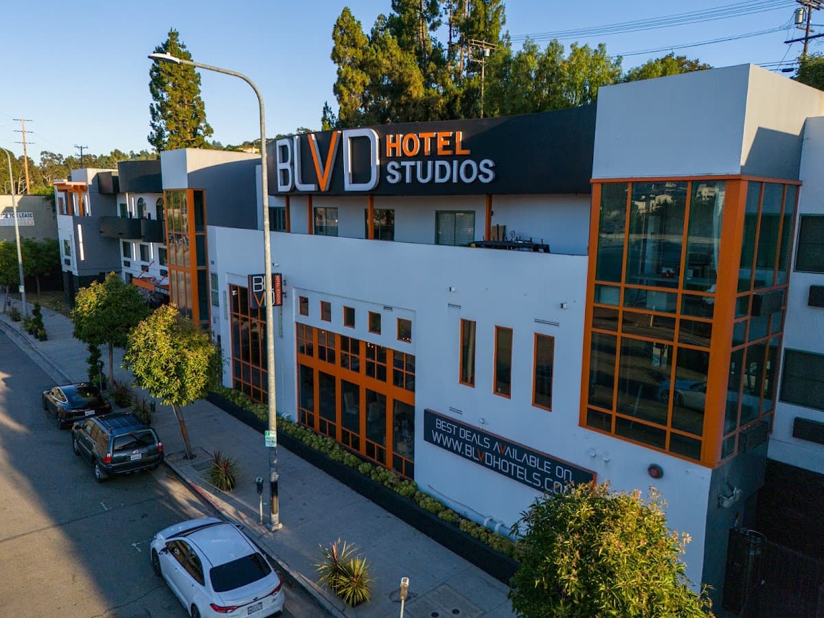 BLVD Hotel & Studios, Hotel in Universal City
