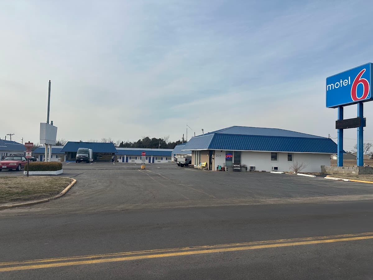 Motel 6 Sullivan, Hotel in Sullivan