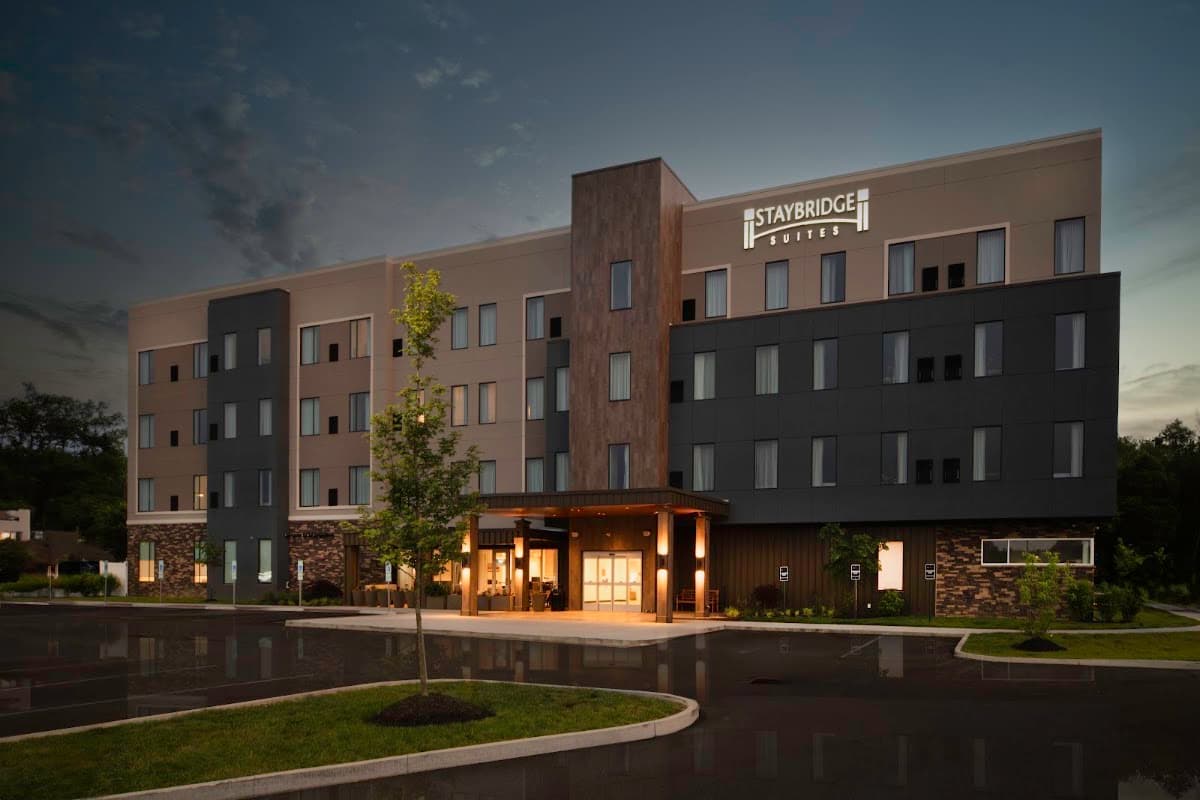 Staybridge Suites Cincinnati East - Milford, an IHG Hotel, Hotel in Terrace Park