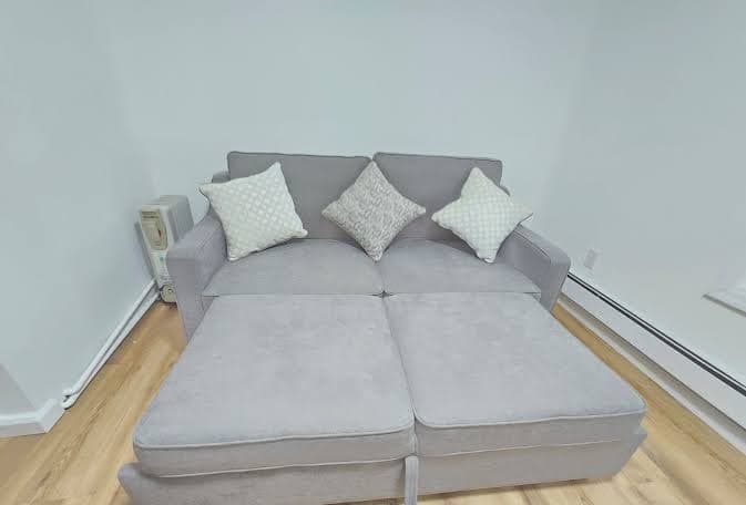 Cozy 1-bedroom guest house accommodate 4 people in peaceful Yonkers with AC, Guesthouse in Yonkers