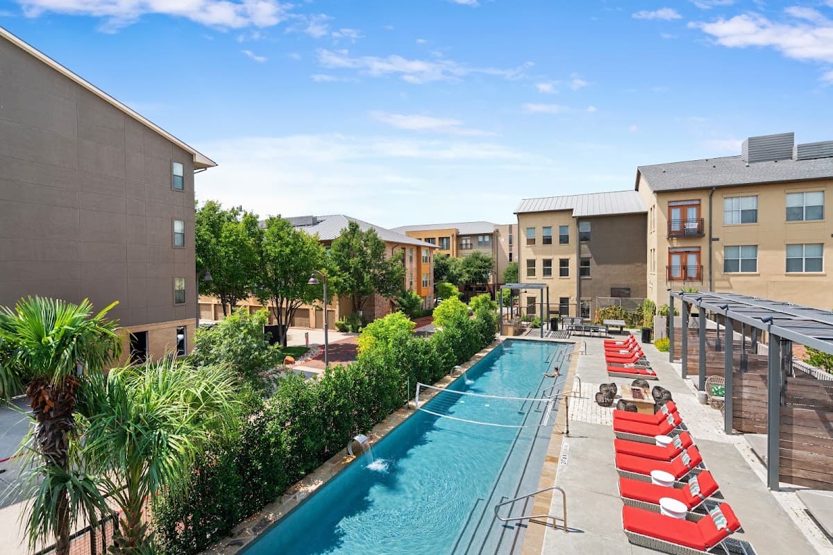 Legacy Town Center Plano, Hotel in The Colony