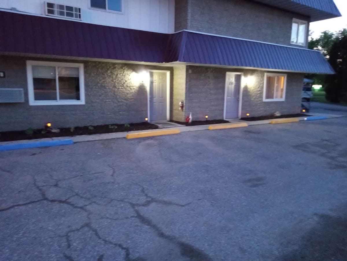 Custom Stay Thief River Falls, Motel in Thief River Falls