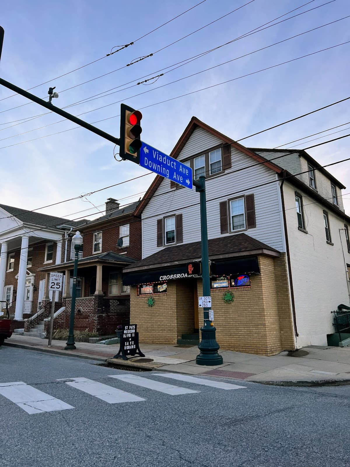 Crossroads Hotel and Bar, Hotel in Downingtown