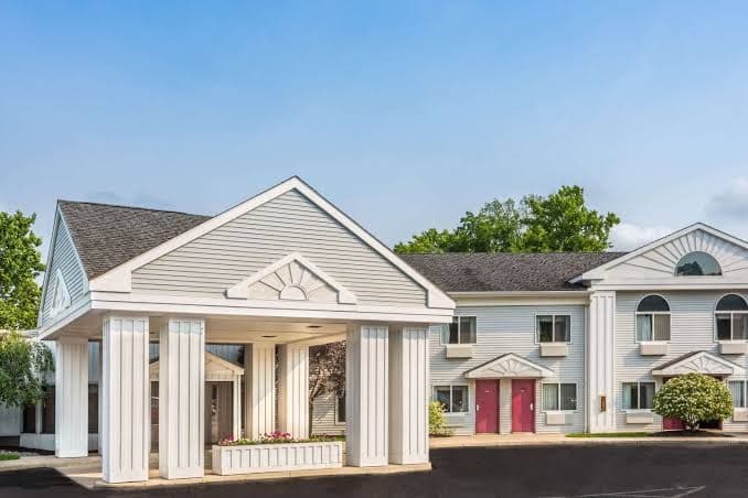 Studio 6 Suites Tiffin, OH, Aparthotel in Tiffin