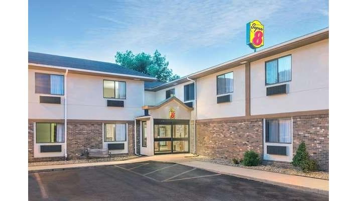 Super 8 by Wyndham Tilton/Lake Winnipesaukee, Hotel in Tilton