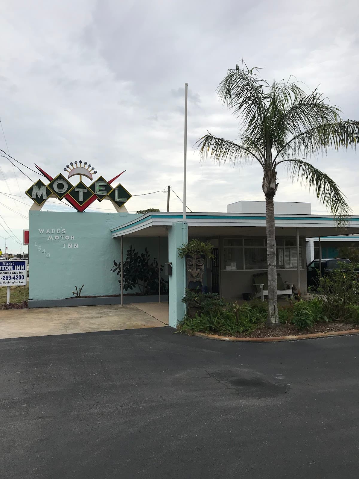 Wade's Motor Inn, Hotel in Titusville