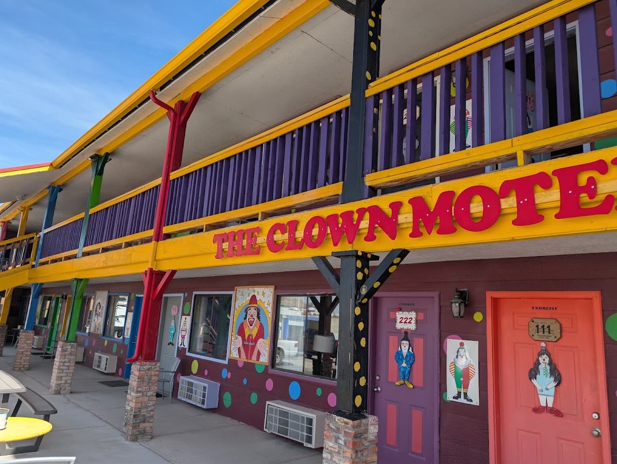 Motel De Payasos, Motel in Tonopah