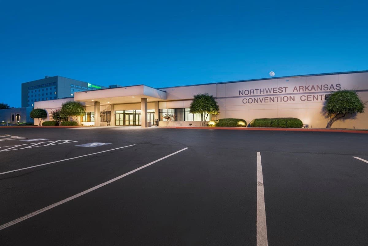 Holiday Inn Springdale/Fayetteville Area by IHG, Hotel in Tontitown