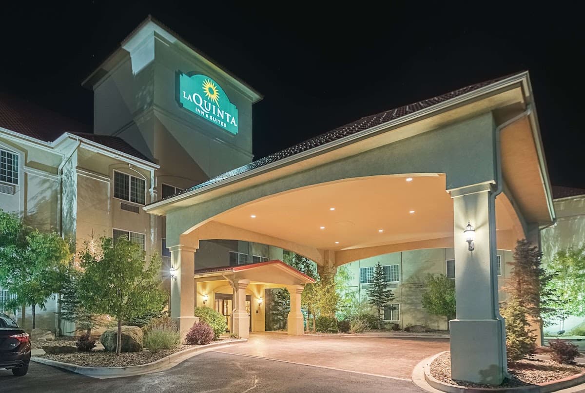 La Quinta Inn & Suites by Wyndham Trinidad, Hotel in Trinidad