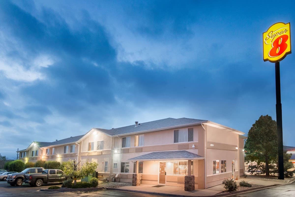 Super 8 by Wyndham Trinidad, Hotel in Trinidad