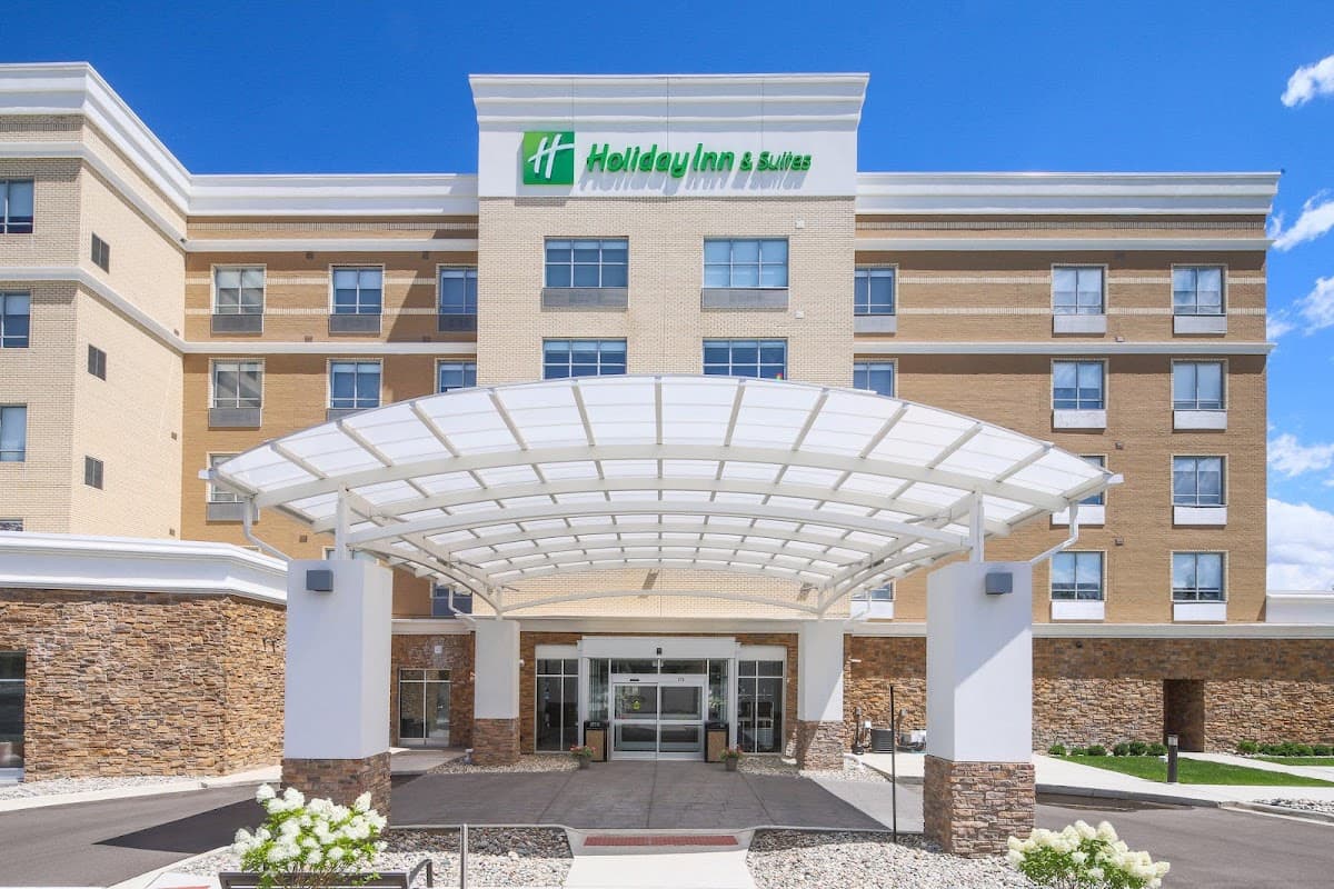 Holiday Inn & Suites Detroit - Troy by IHG, Hotel in Troy