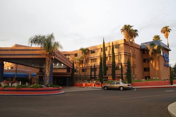 Ramada by Wyndham Viscount Suite Hotel, Hotel in Tucson