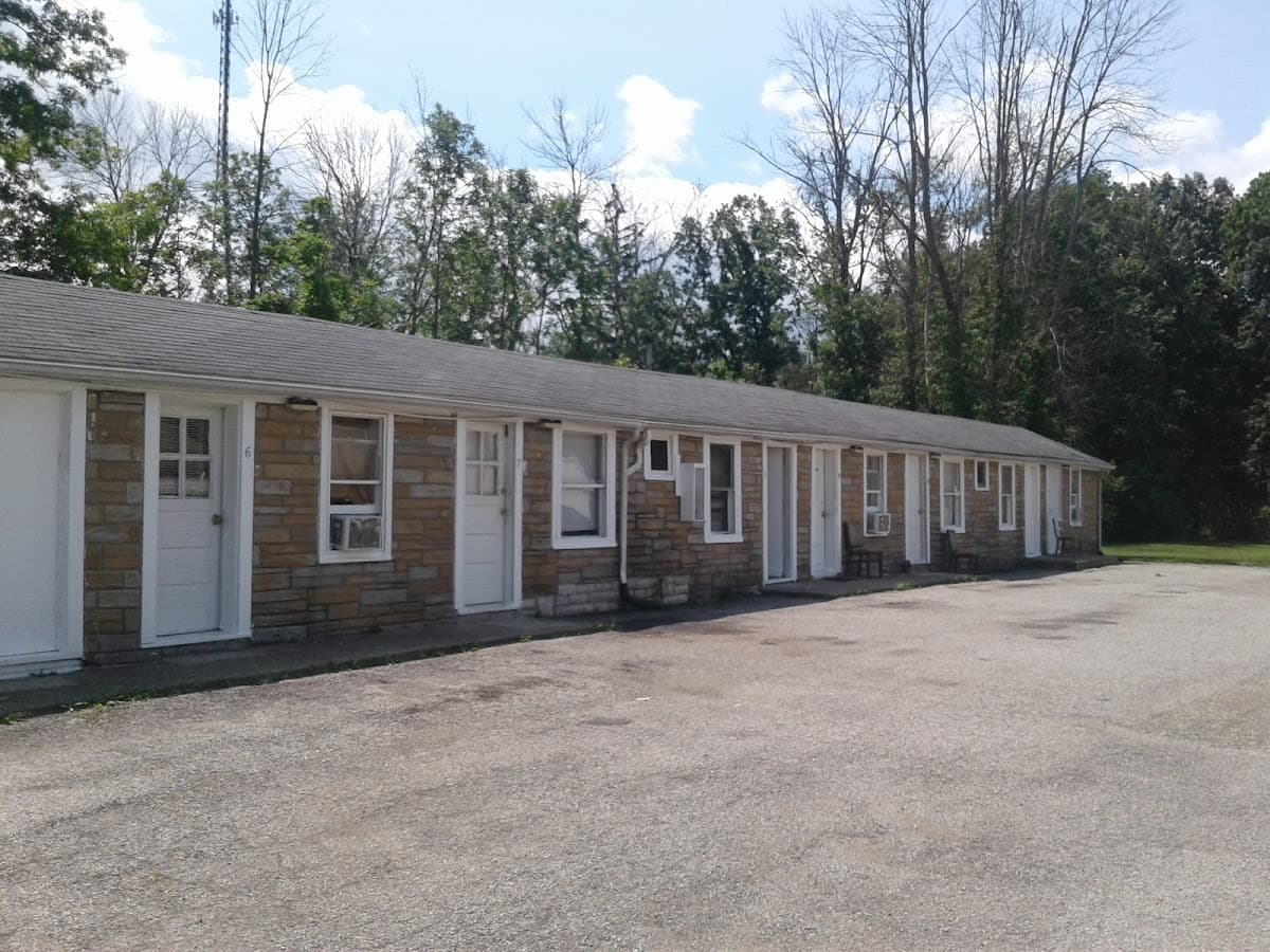 Blue Top Motel, Motel in Twinsburg