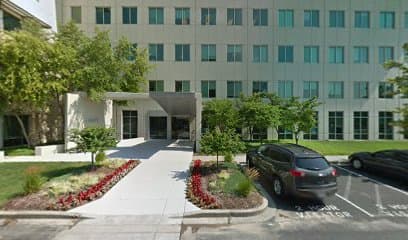 Highlands Hotel, Hotel in University City