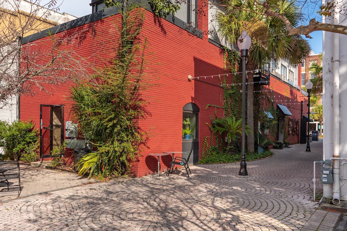 Book and Table inn, Hotel in Valdosta