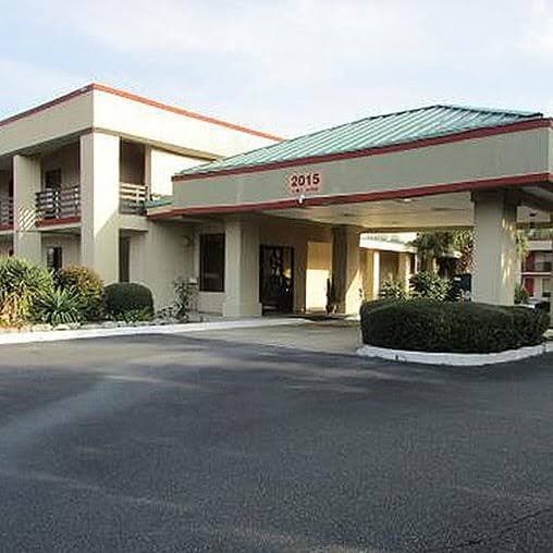 New Valdosta Inn & Suites, Hotel in Remerton