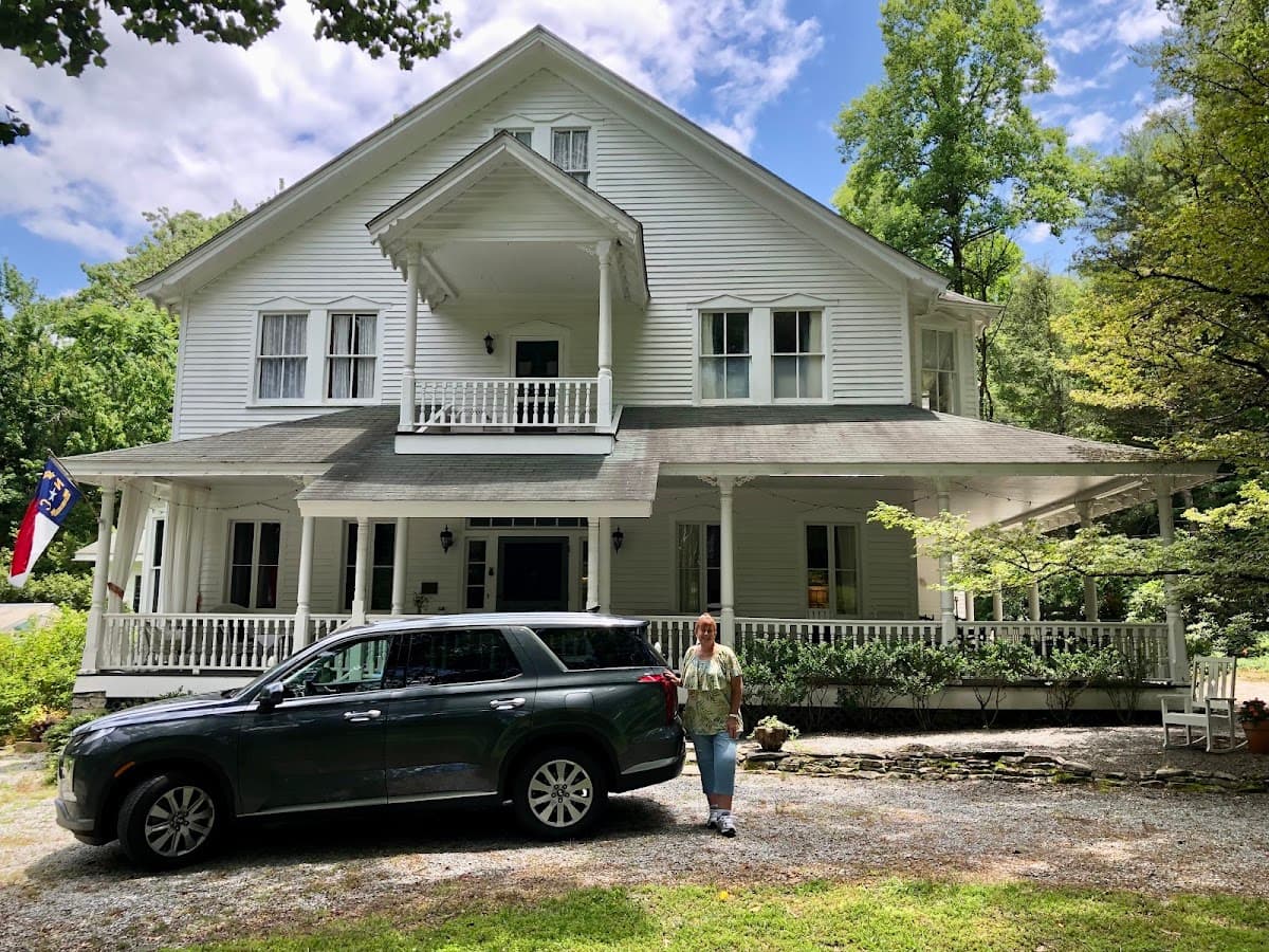 Five Oaks, Bed & Breakfast in East Flat Rock