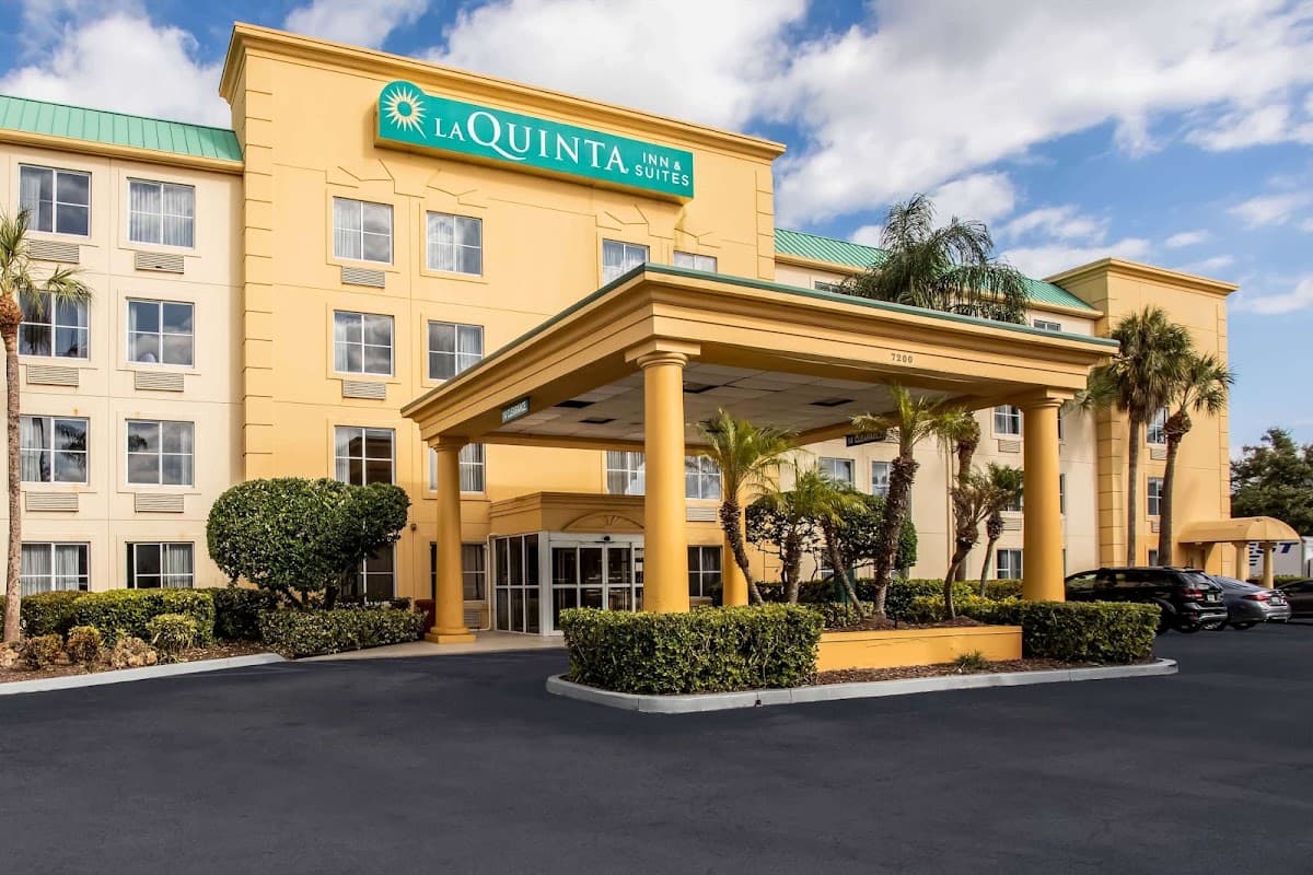 La Quinta Inn & Suites by Wyndham Melbourne Viera, Hotel in Viera West
