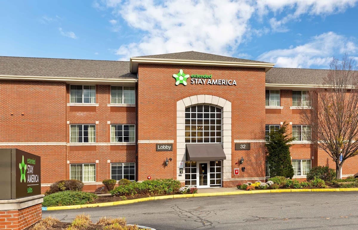 Extended Stay America Suites- Boston - Waltham - 32 4th Ave, Aparthotel in Waltham