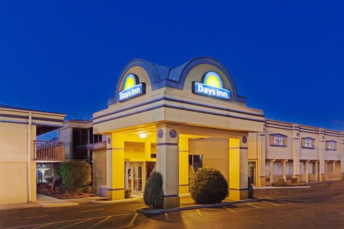Days Inn by Wyndham Oklahoma City Fairground, Hotel in Nichols Hills