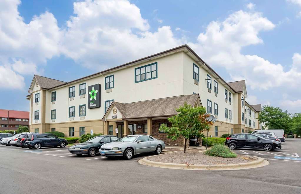 Extended Stay America Select Suites- Chicago - Naperville - West, Aparthotel in Warrenville