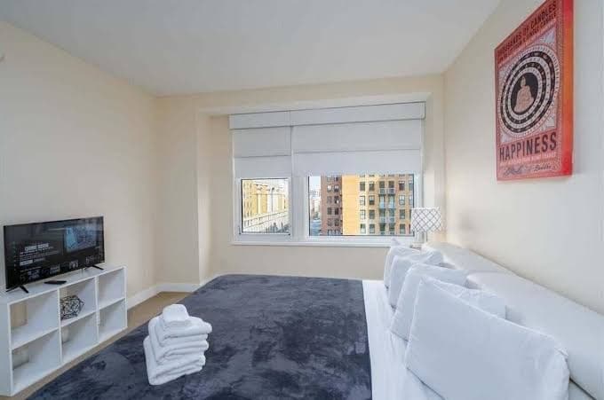 2 Bedroom Fully Furnished Apartment in Downtown Washington 2 Apts by RedAwning, Hotel in Downtown DC