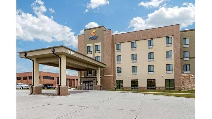 Comfort Inn & Suites West Des Moines, Hotel in Waukee