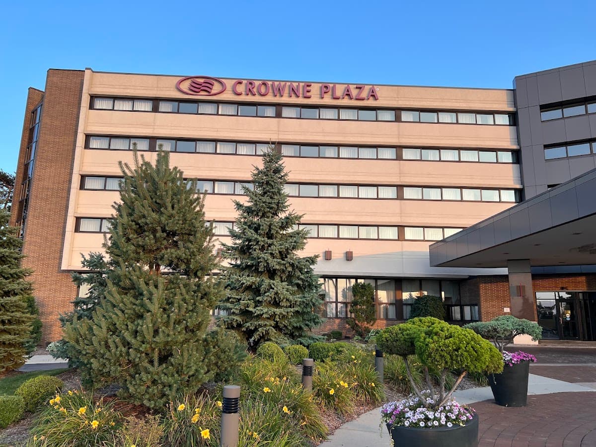 Crowne Plaza Lansing by IHG, Hotel in Waverly
