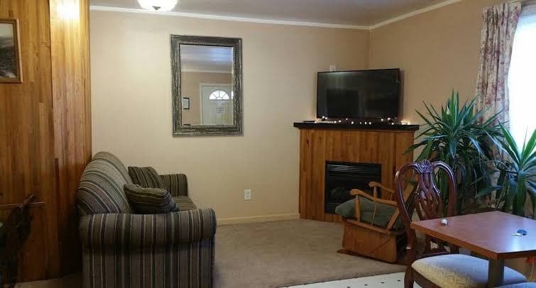 Garden Cottages Motel, Hotel in Wellsboro