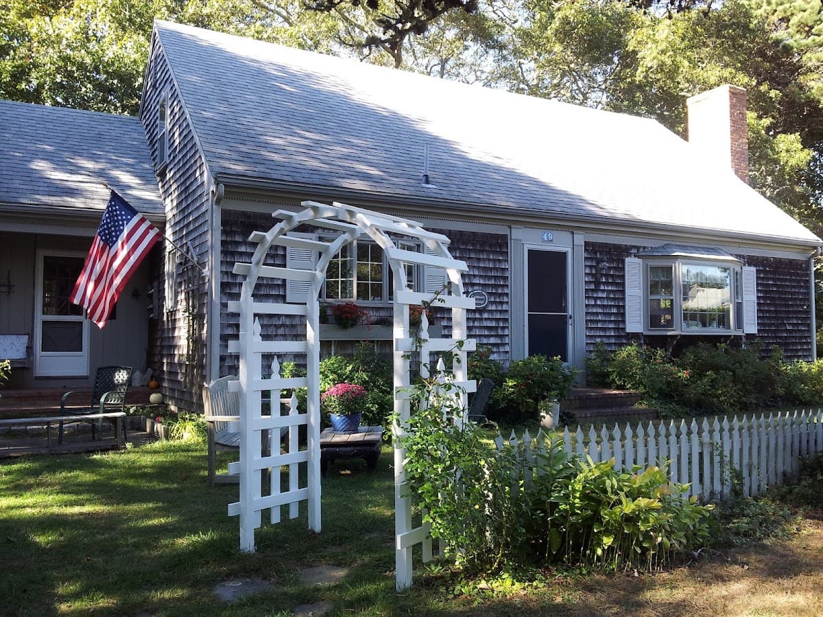 Culdesac Cottage Bed and Breakfast, Bed & Breakfast in West Chatham