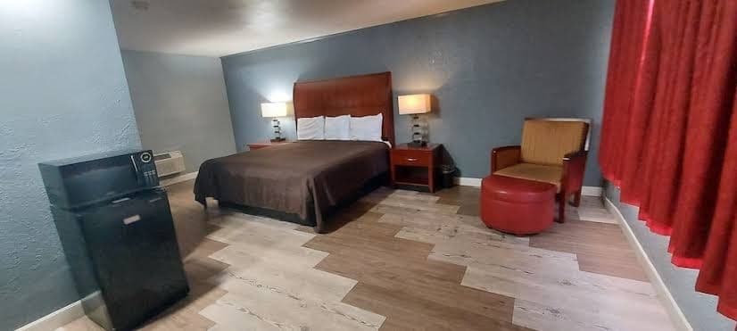 HOTEL BLUE, Hotel in De Land Southwest