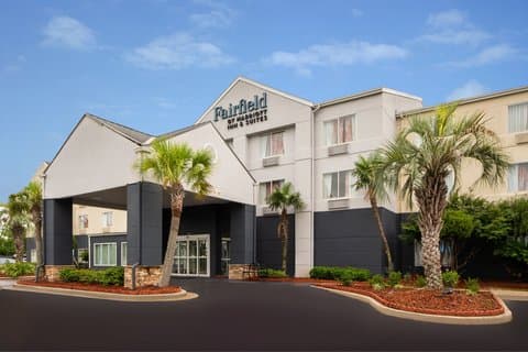 Fairfield by Marriott Inn & Suites Gulfport, Hotel in West Gulfport