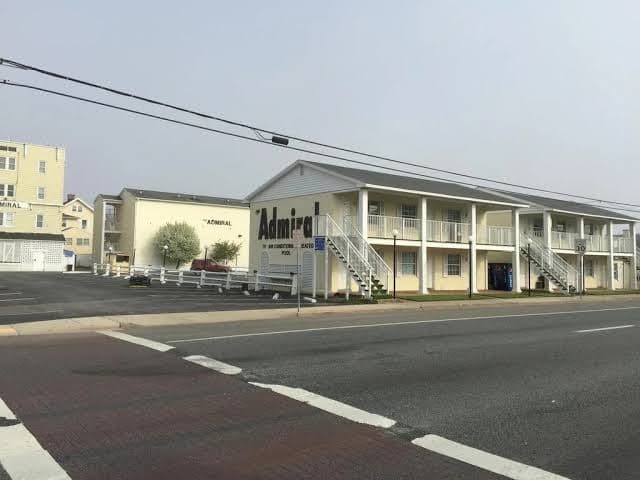 Admiral Hotel, Hotel in West Ocean City