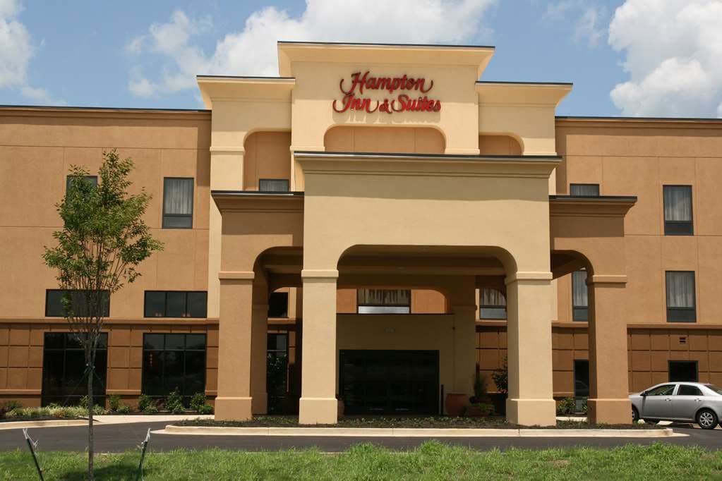 Hampton Inn & Suites West Point, Hotel in West Point