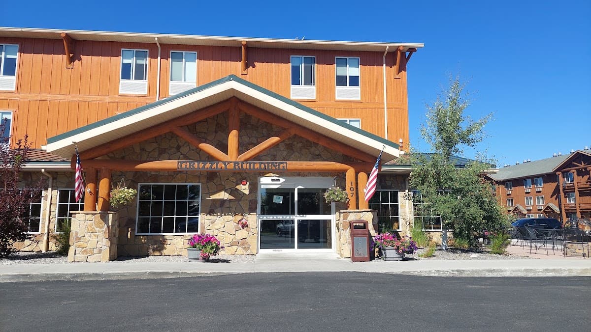 Lodging at Yellowstone, Hotel in West Yellowstone