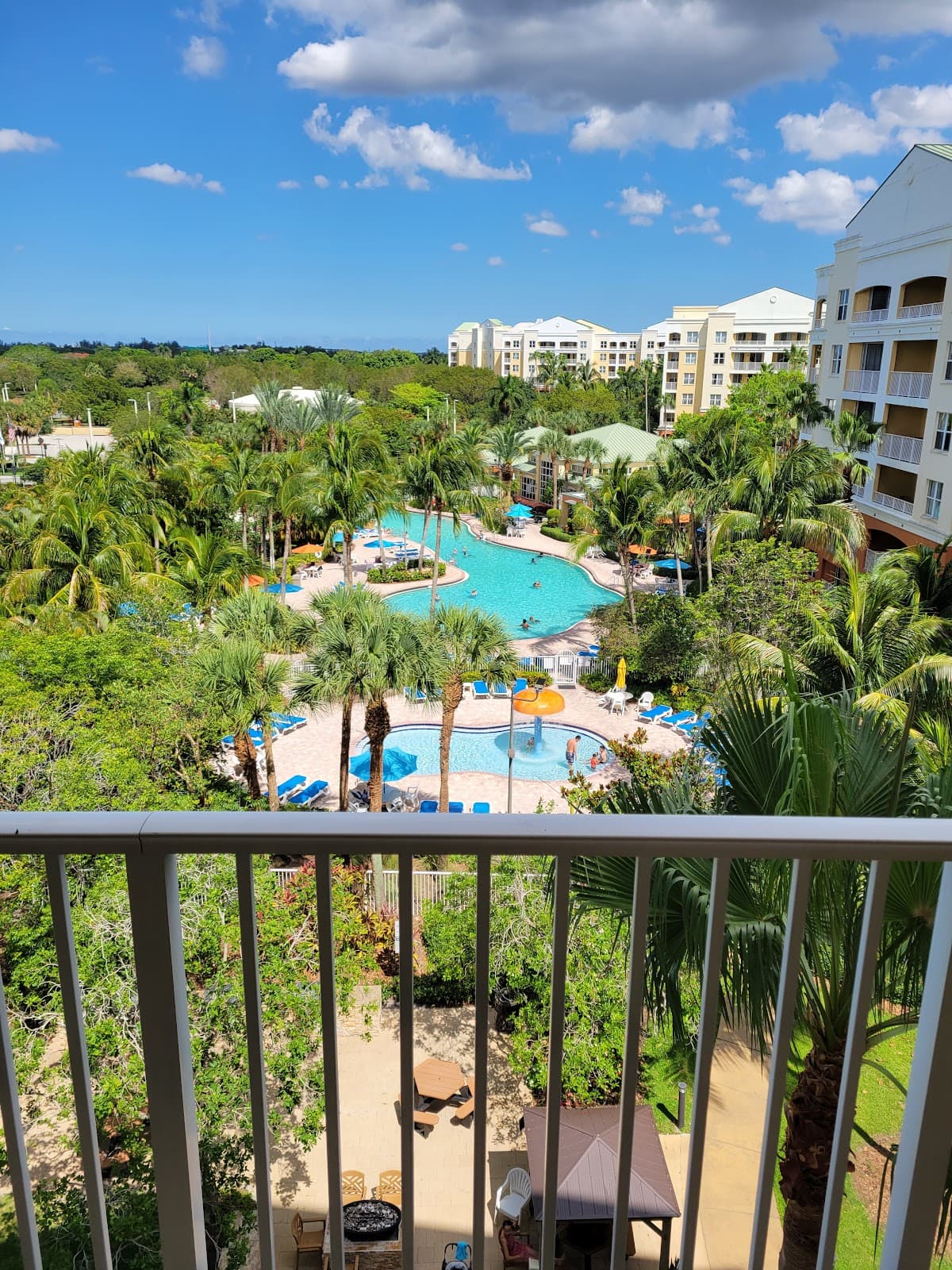 Vacation Village - Ibis Building, Resort in Weston