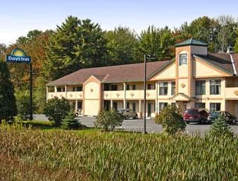 Days Inn by Wyndham Lebanon/Hanover, Hotel in White River Junction