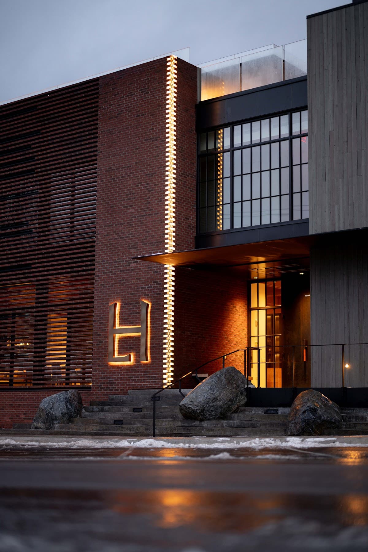 LARCH HOUSE, Hotel in Whitefish