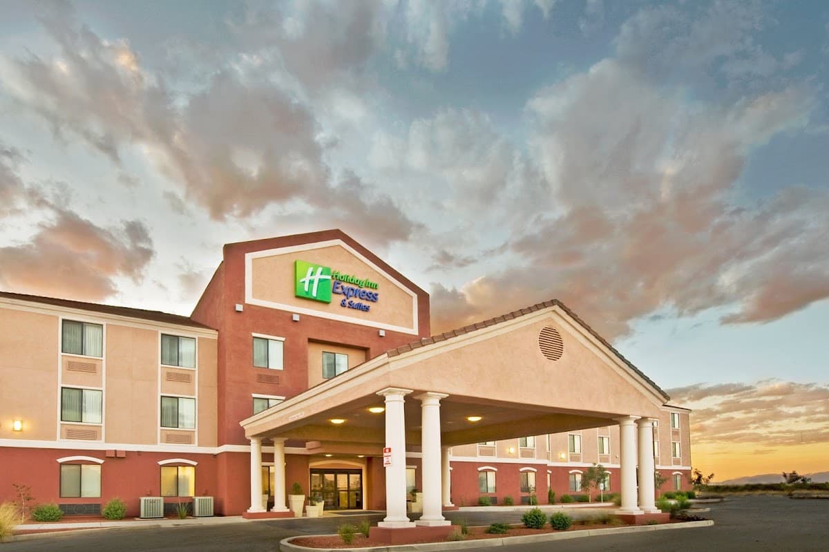 Holiday Inn Express & Suites Willcox by IHG, Hotel in Willcox