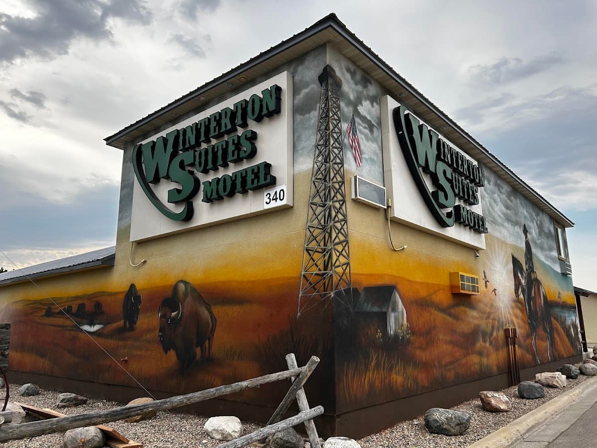 Winterton Suites, Hotel in Williston