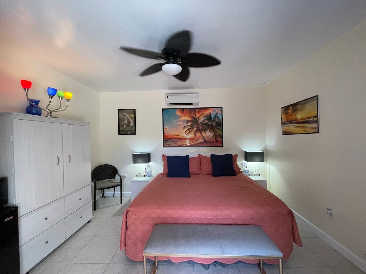 Fantasy Island Inn Caters to Men, Bed & Breakfast in Wilton Manors