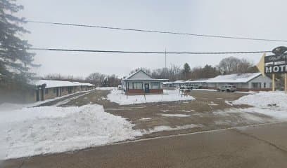 Motel 8 Mackenry, Hotel in Winnebago